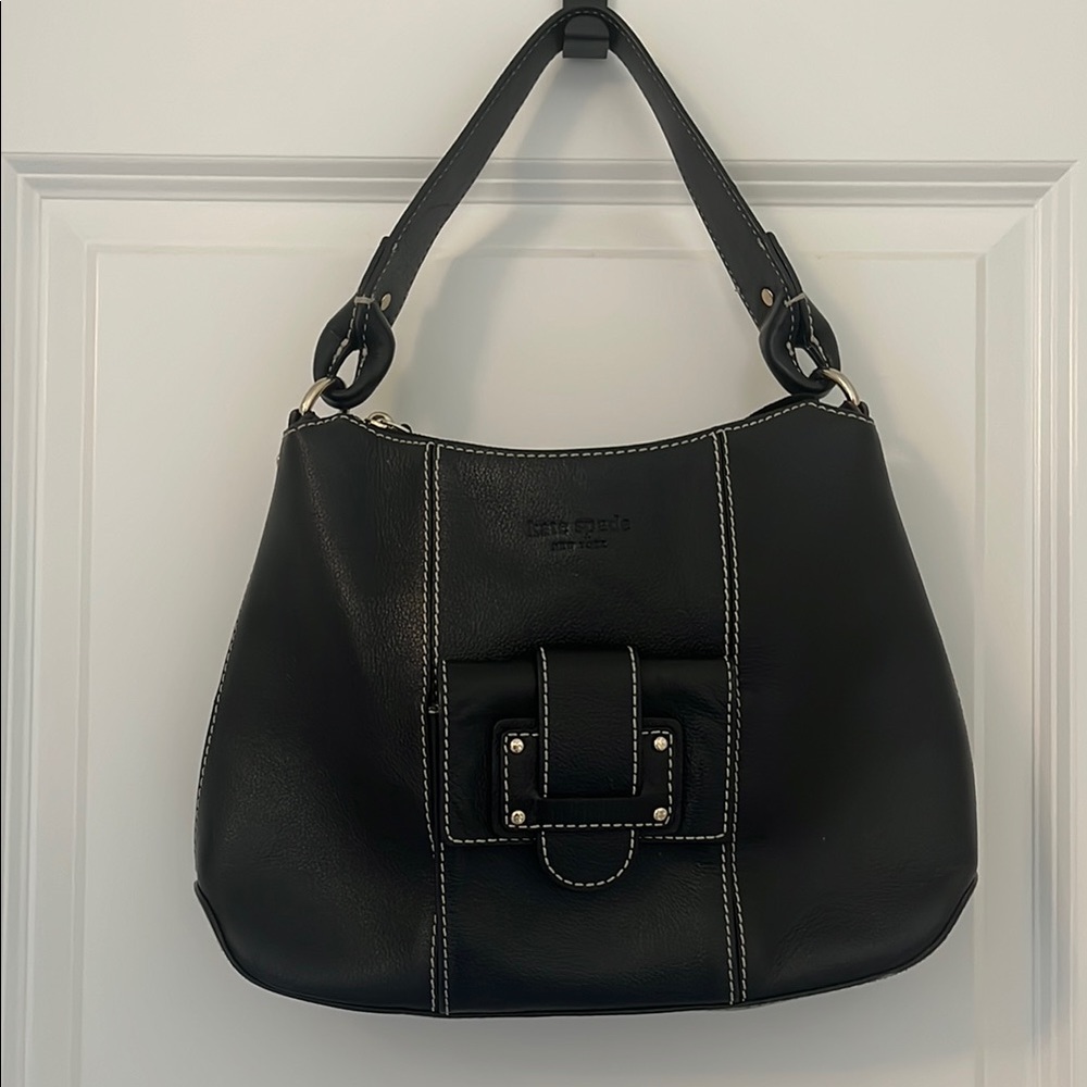 Kate Spade Black Shoulder Bag with Sleek Design